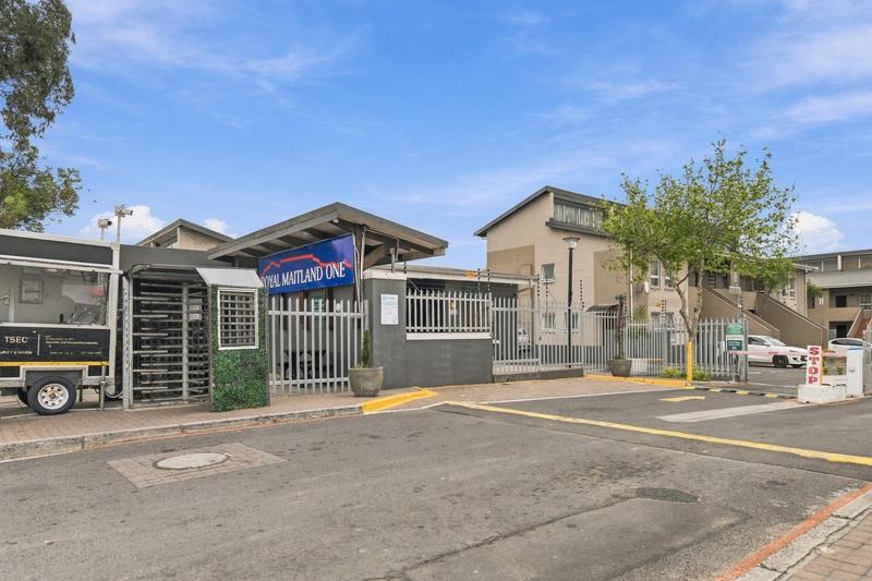 To Let 2 Bedroom Property for Rent in Maitland Western Cape